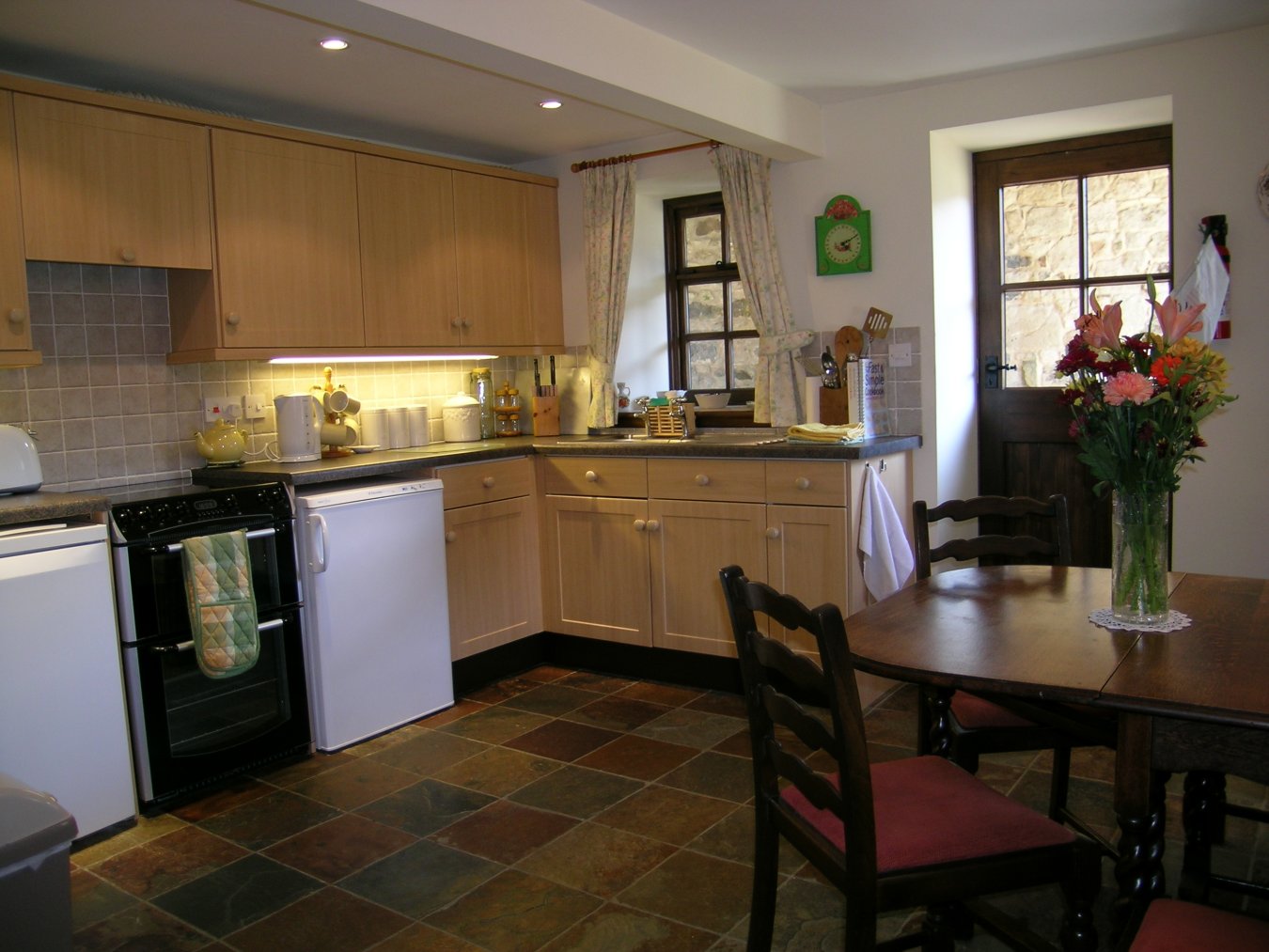 Kitchen/Diner at Kitty's Loft, self-catering holiday cottage, Isle of Wight